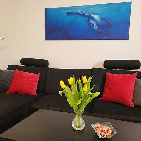 Souterrainwohnung Im Gruenen Witten Room photo